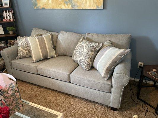 Hank's Fine Furniture