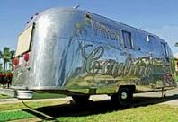 Hitch Couture - Mobile Boutique
