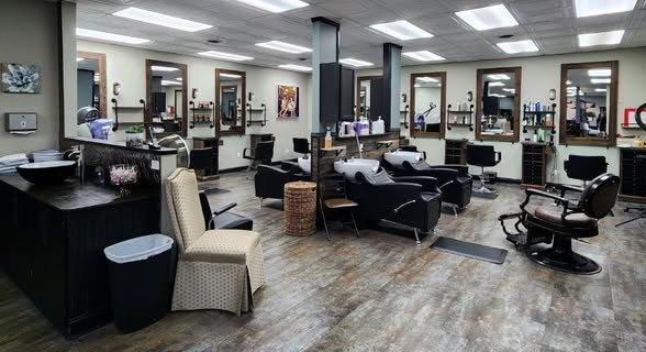 Studio 7 Salon II
