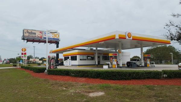 Brand new shell/convenience store