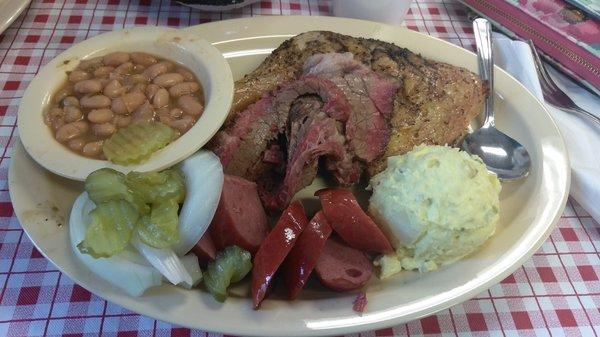 Brisket and sausage plate