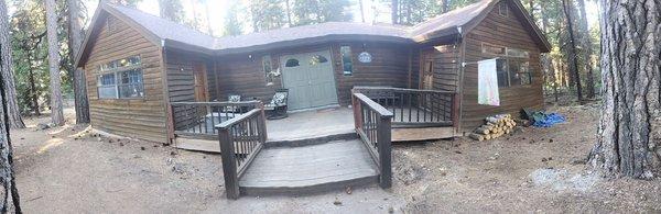 This is a panoramic view of the front deck of the cabins like hotel