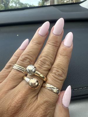 On the picture the nails were already a week ago.