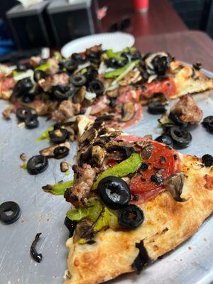 Tony's Pizza - Visalia