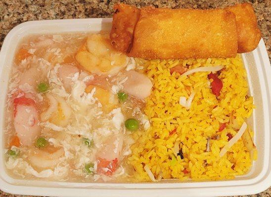 Combo Platter: Shrimp w/Lobster Sauce, Pork Egg Roll, Pork Fried Rice $11.00 (07/08/25). #FortuneChineseRestaurant_JC #JerseyCity