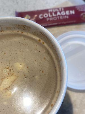 Coffee w splash of unsweetened cashew milk + Collagen