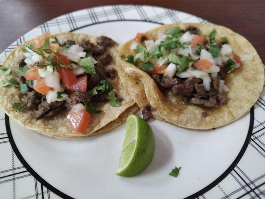 Beef tacos... Aliquippa's La Fiesta small grocery and eatery offers delicious beef and chicken tacos for $3.00 ~ the joint only has 2 tables
