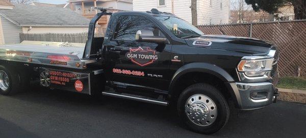 O&M Towing