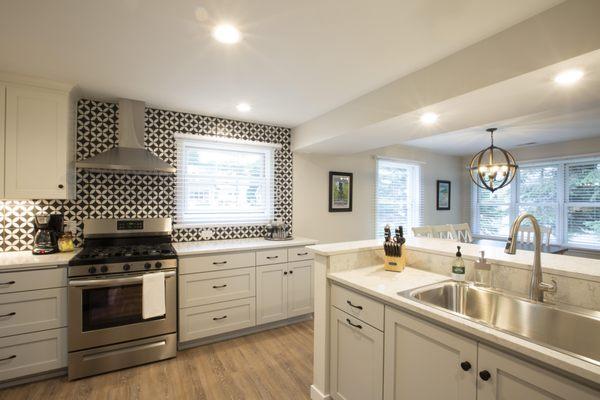 Cottage in the Creek