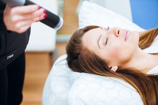 Cryofacial - so relaxing, and beneficial - increases collagen production, reduces pore size, stimulates hair growth, and treats headaches!