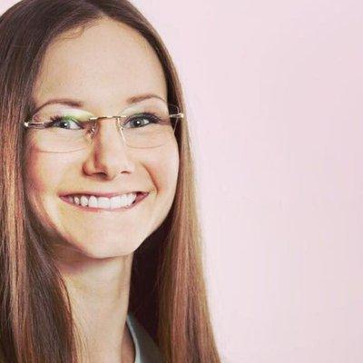 Dr. Chelsea Roberts, MD