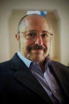 Alex Abramowicz, LMFT