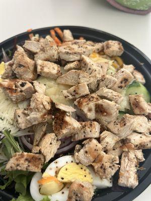 Grilled chicken salad