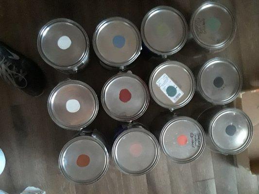 we sell new interior and exterior paint for metal, stucco, wood, concrete, molding, we match colors 100%acrilic paint, we match colors,