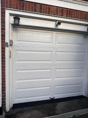 Garage Door Technicians
