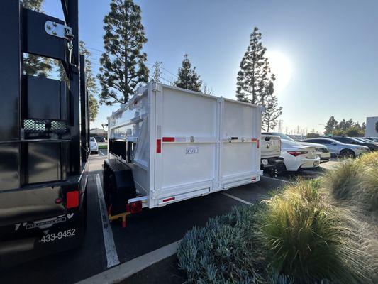 Full Dump Trailer
