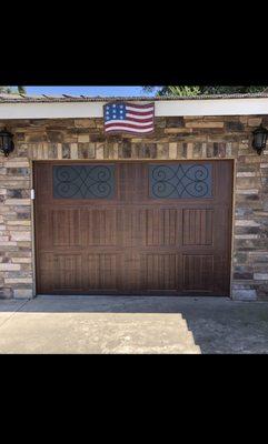 Larry Garage Door
