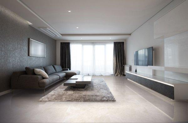 Inviting and warm yet sophisticated for this modern living room.