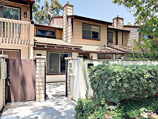 Sandra Guevara - Keller Williams Realty