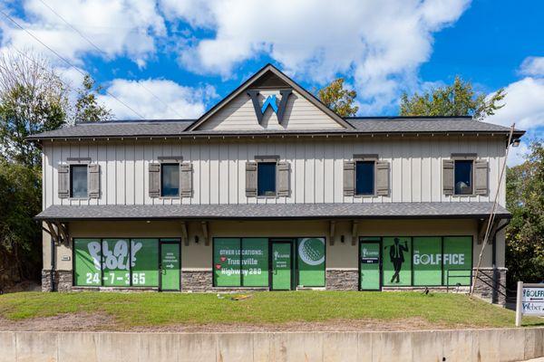 The Golffice - Play Indoor Golf!