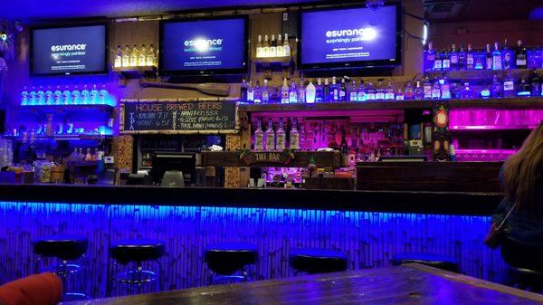 Da Kine Island Grill