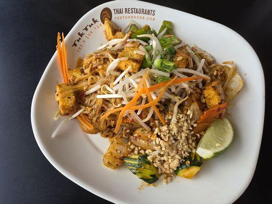 MHAFW tofu pad thai. Hot. Not hot at all