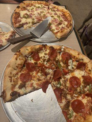 Bear Canyon Pizza on Broadway