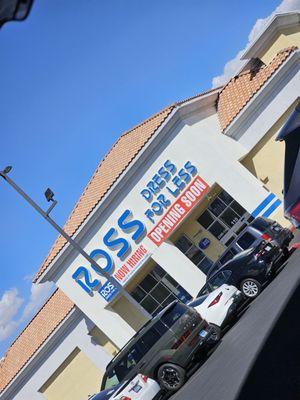 Best in the West Shopping Center