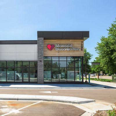 Exterior photo of Apple Valley Donor Center