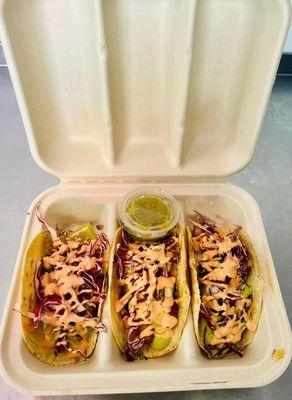 Los Tacos