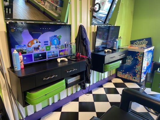 Sharkey’s Cuts for Kids