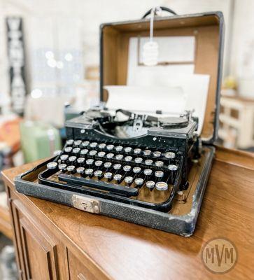 The Modern Vintage Market- Danville