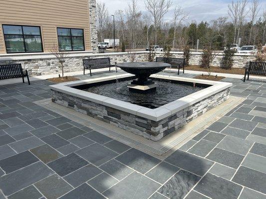 B & L Distributing Co