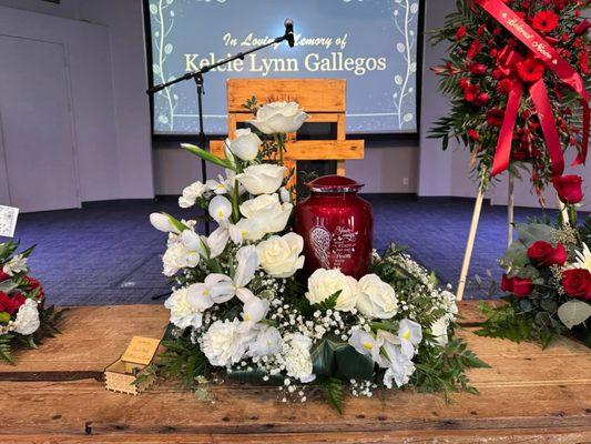 Urn arrangement