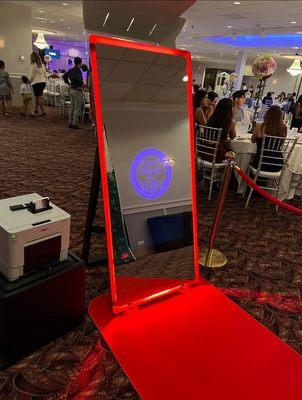 Elegance Photo Booth Chicago