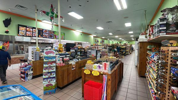 Latina Supermarket