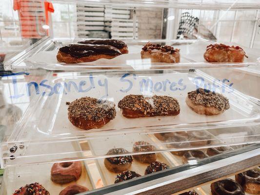 Southern Maid Donuts