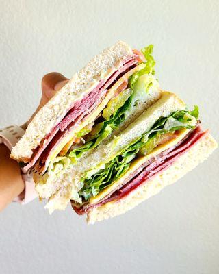 Super Deli & Grocery