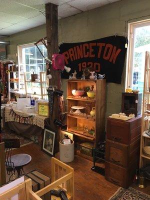 The Gallery Antiques at Pinebrick