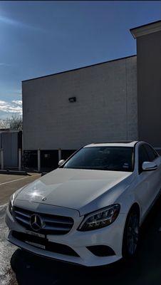 Manndini's Hand Car Wash & Detailing Services