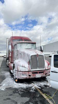 Billion Bubbles Detailing