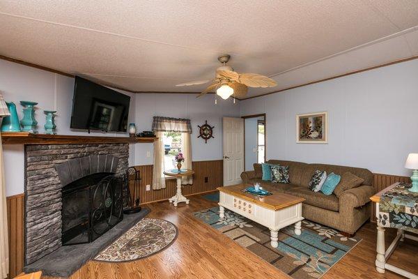 Cummings and Company Realtors -The Karen Harms Team