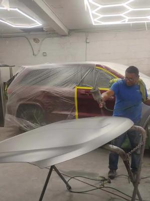 Auto Collision Urquijo's