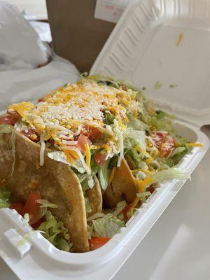 4 shredded beef tacos