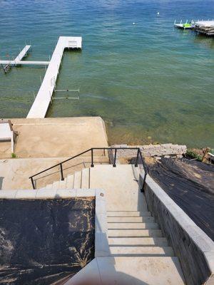 KM Roofing & Exteriors