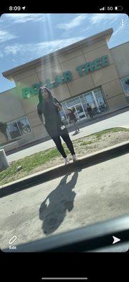 Taken from inside of my car... Tawanna