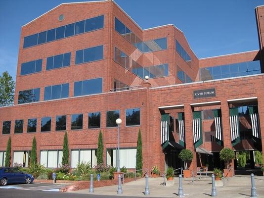 Richard R Hattenhauer