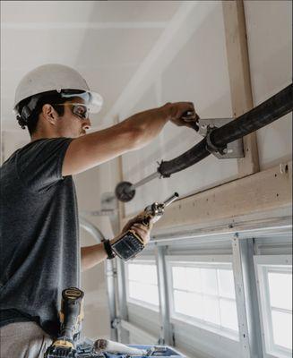 Easy Lift Door Company