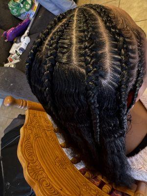 Sarai’s Braiding Studio