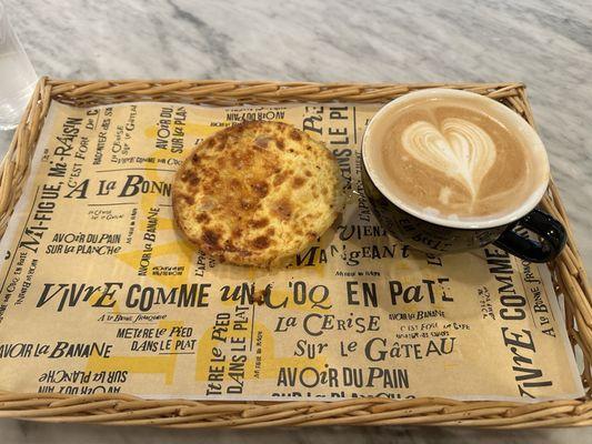 L'Ami Pierre - French Cafe